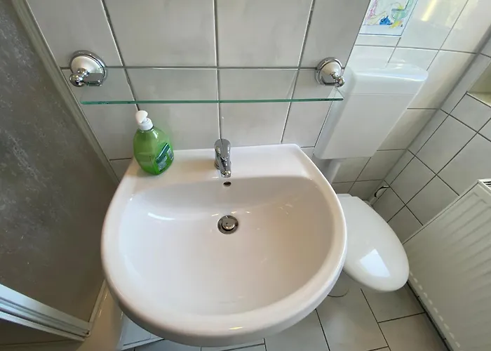 Monteurwohnung Und Tms 18 O Lägenhet